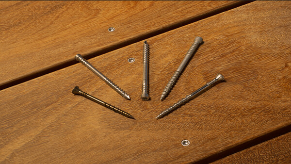 collections-header-fasteners-decking.jpg